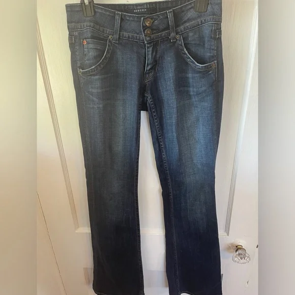 Hudson Jeans- low-midrise- size 25 - Picture 2 of 5